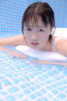 狗狗放里面突然变大
