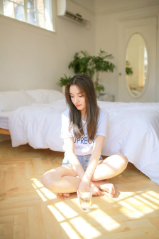 美女视频黄